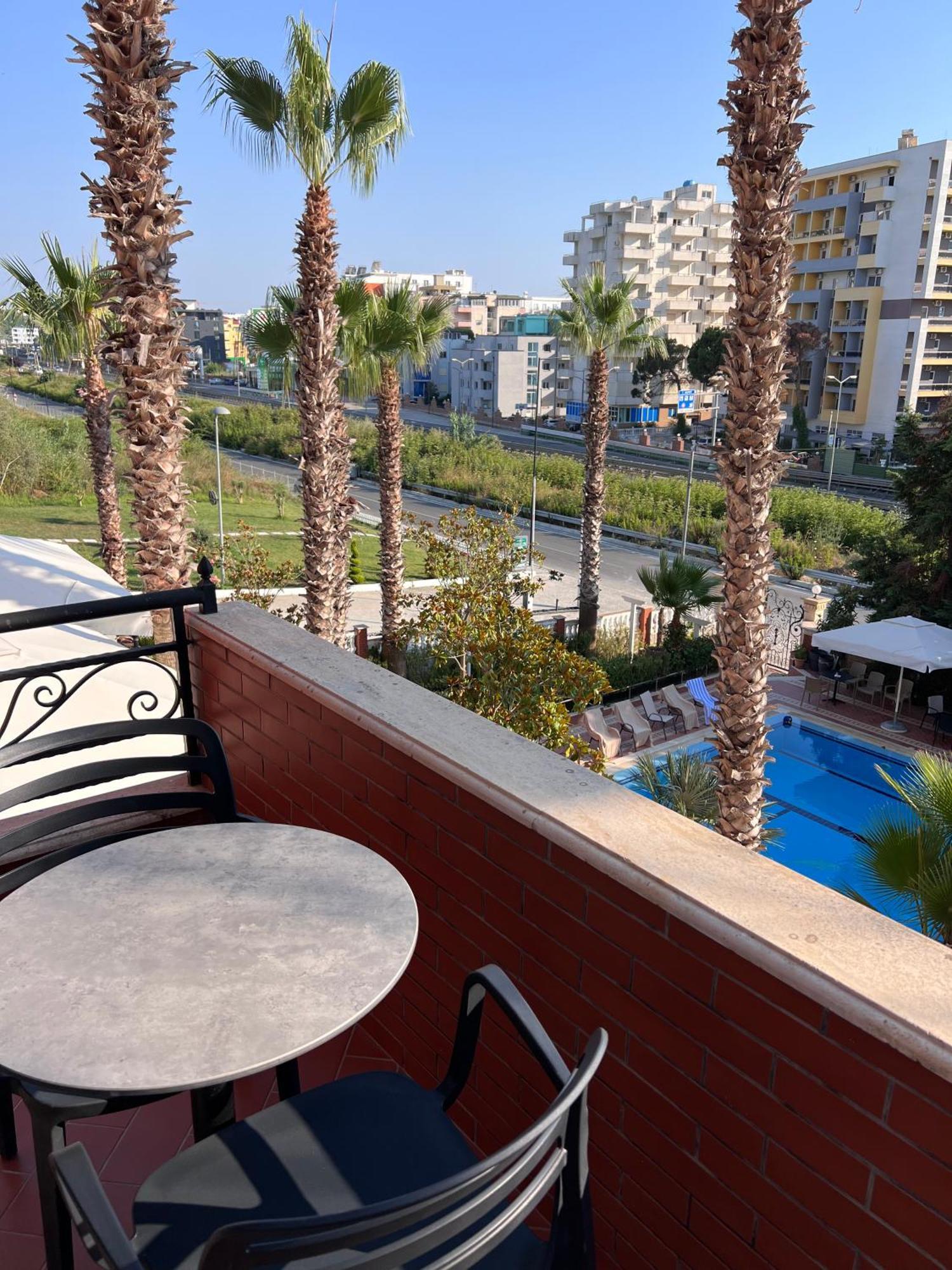 Kryemëdhej Sofra Resort מראה חיצוני תמונה